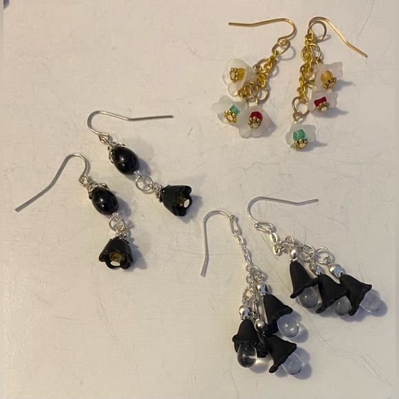 NEW Czech crystal earrings - Picture 2 of 2